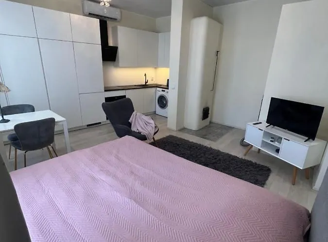 Aia Street Apartment